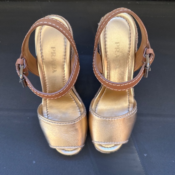 Prada Wedge Sandal, Women’s Size 40 - Picture 3 of 6